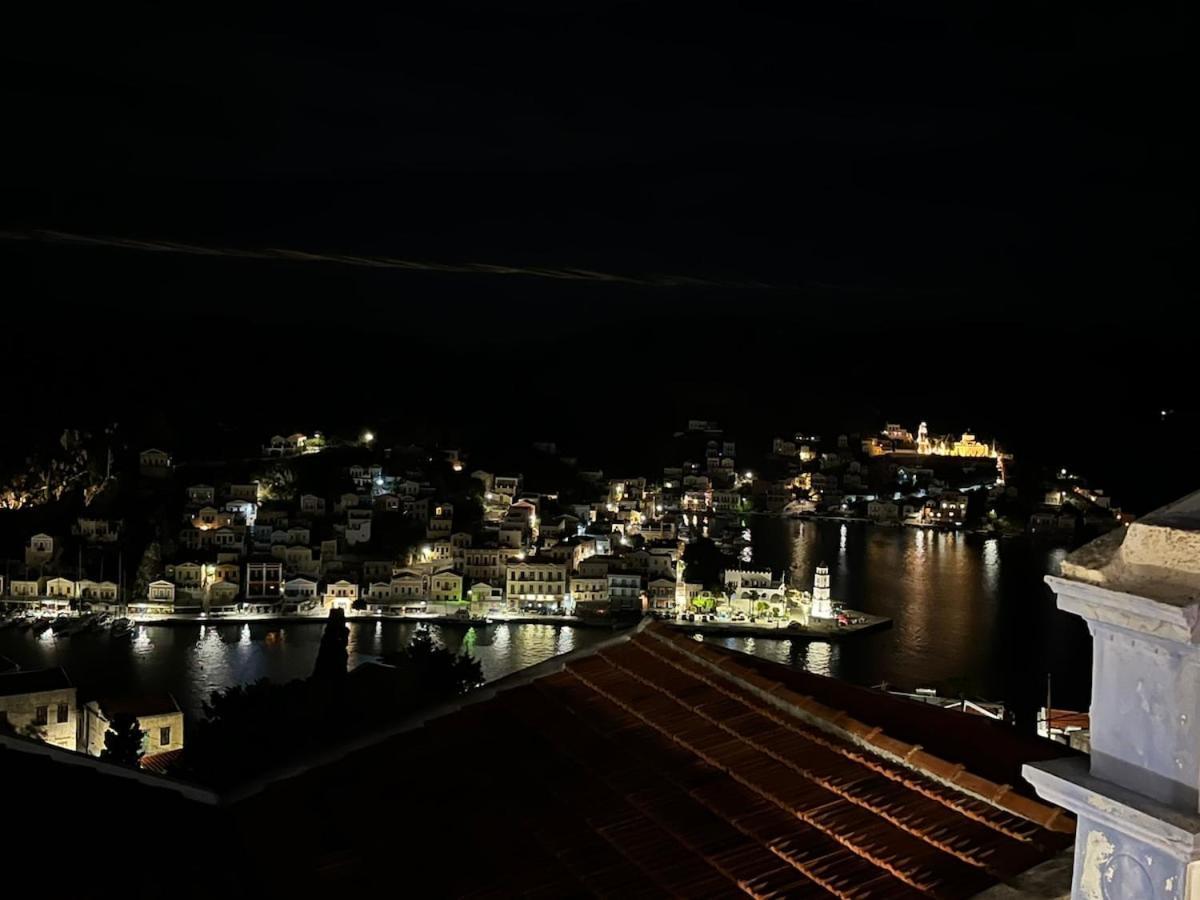 Symi Blue Studio Simi Exterior foto