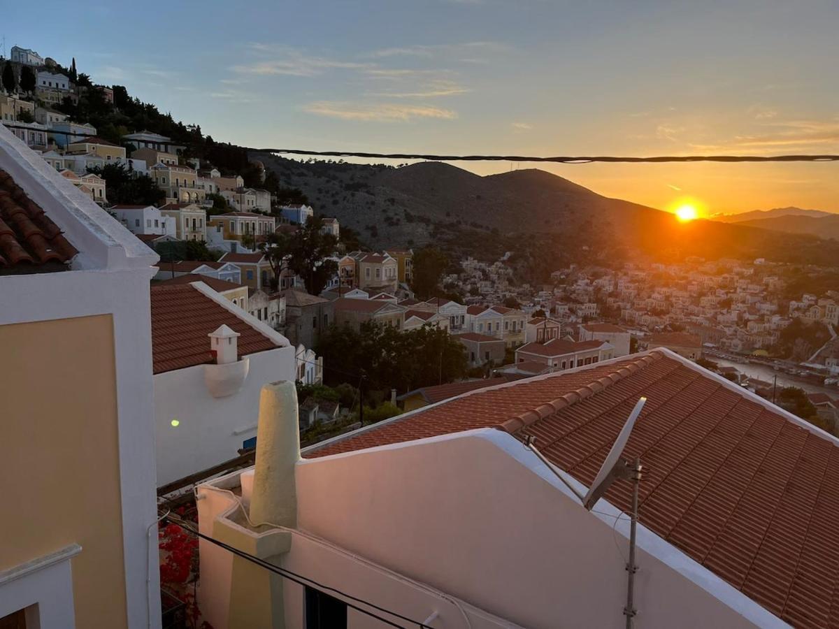 Symi Blue Studio Simi Exterior foto