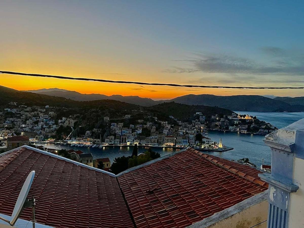 Symi Blue Studio Simi Exterior foto