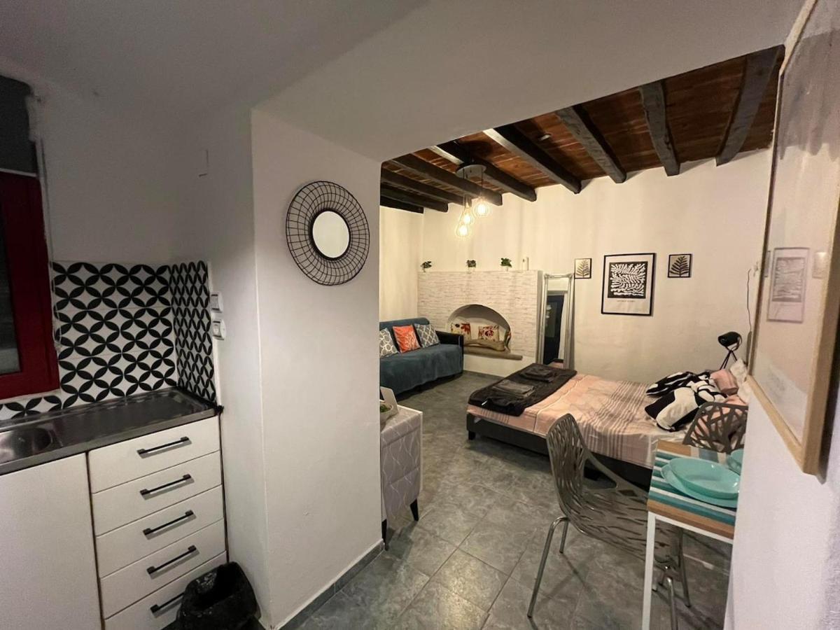 Symi Blue Studio Simi Exterior foto