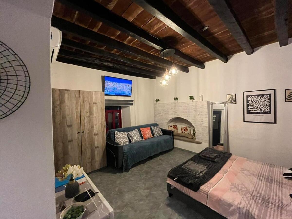 Symi Blue Studio Simi Exterior foto